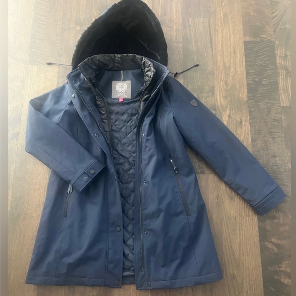 Vince Camuto - Water Resistant coat with removable hood.